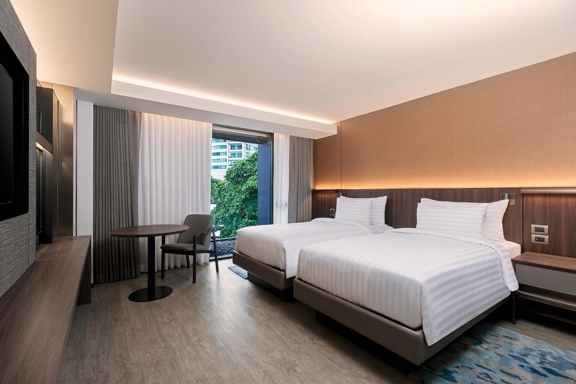 Gardina Asoke & Hotel 4*