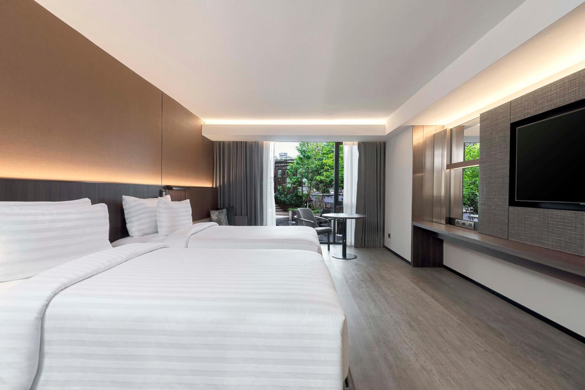 Hotel Gardina Asoke &