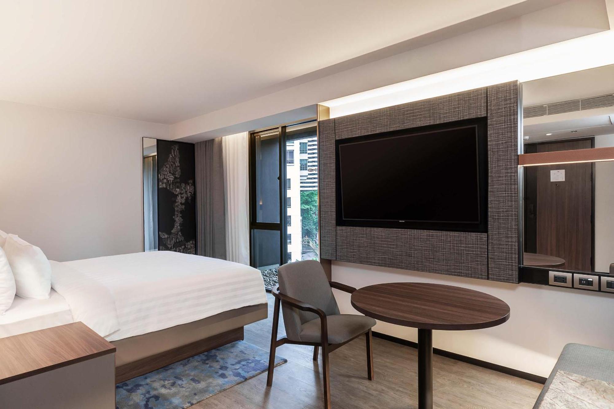 Gardina Asoke & 4* Bangkok