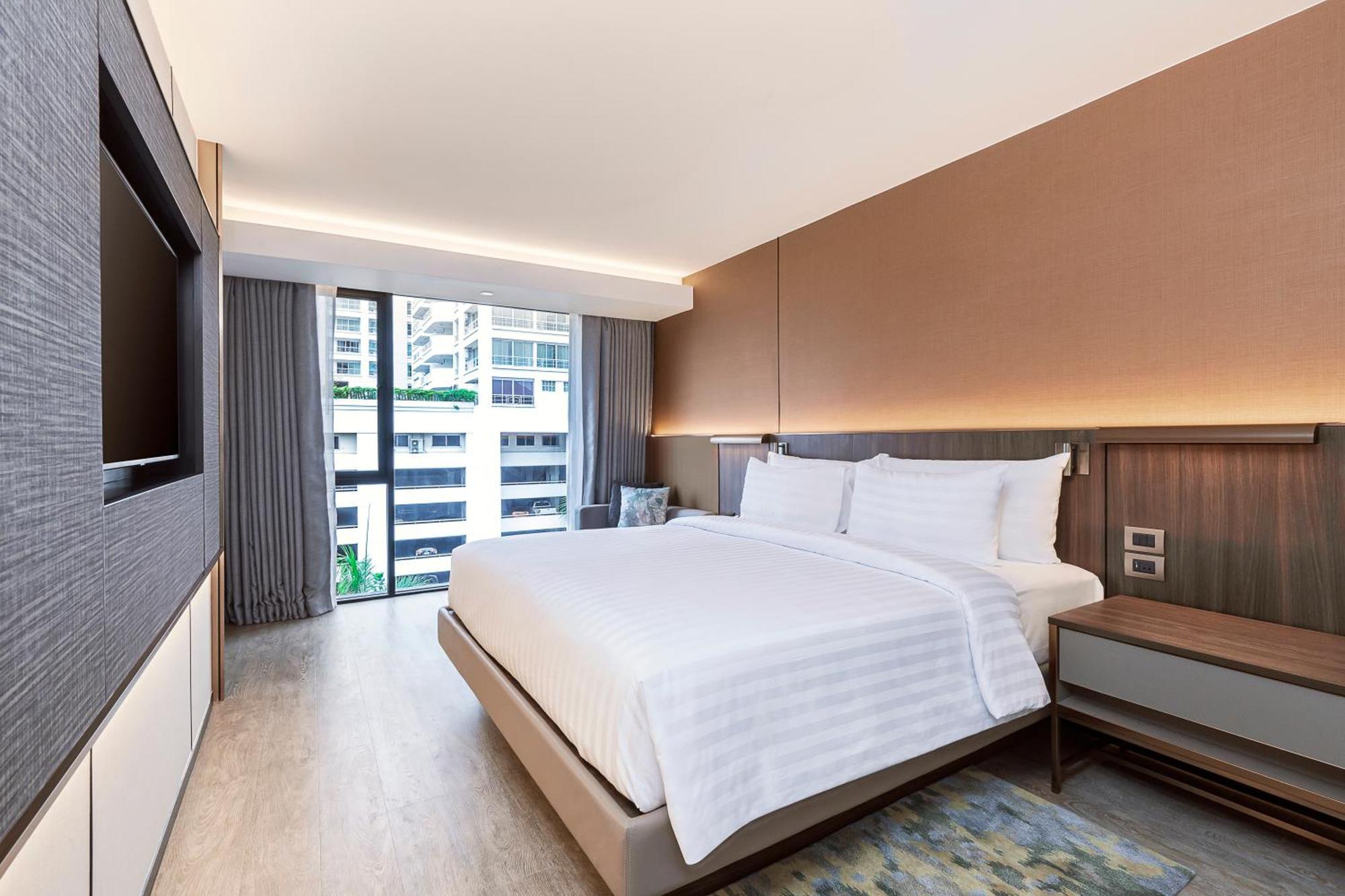 Gardina Asoke & Hotel