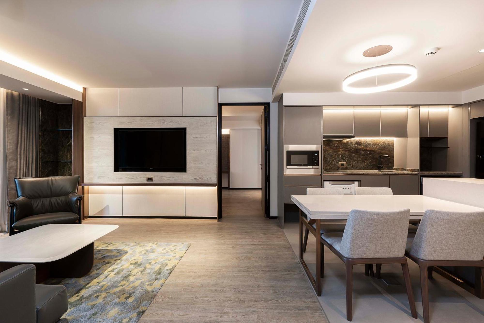 Gardina Asoke & 4*